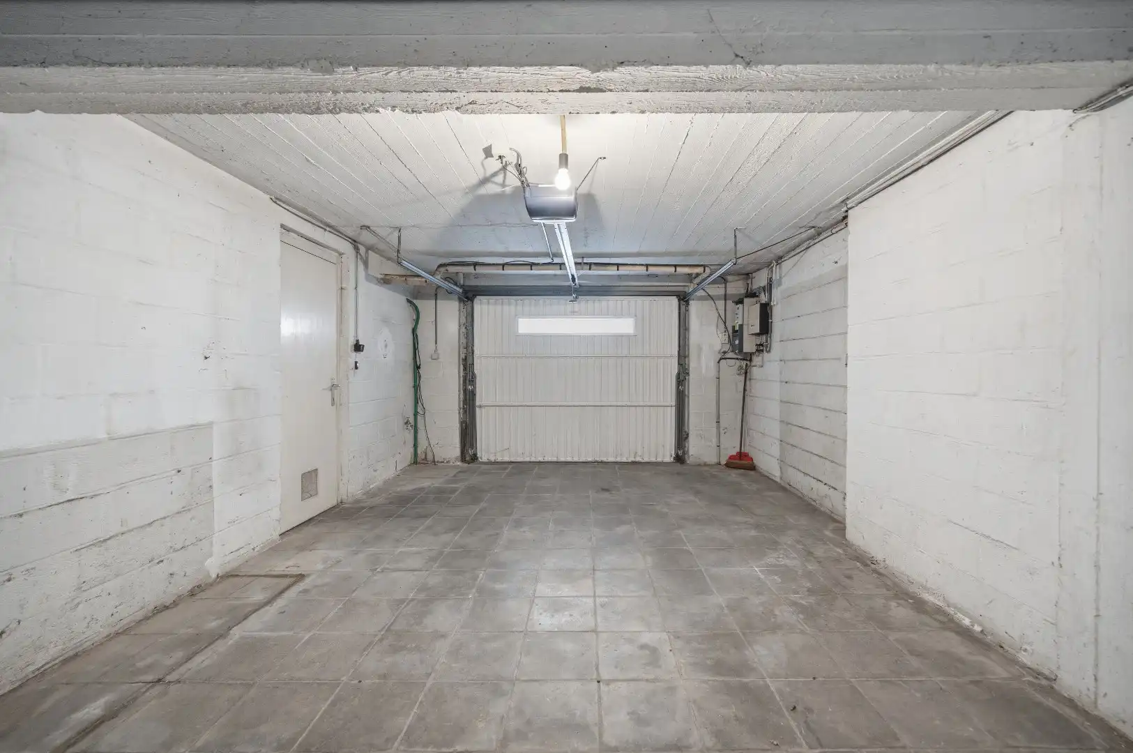 Ruime, te moderniseren HOB met garage en 3 slaapkamers te Tienen foto 12
