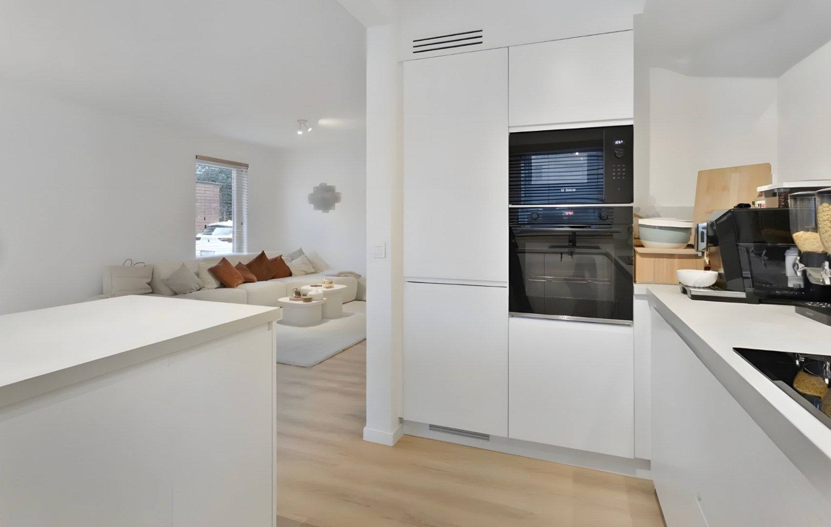 Instapklaar gelijkvloers appartement van 94 m² met drie ruime slaapkamers en ruim terras te Brasschaat! foto 3