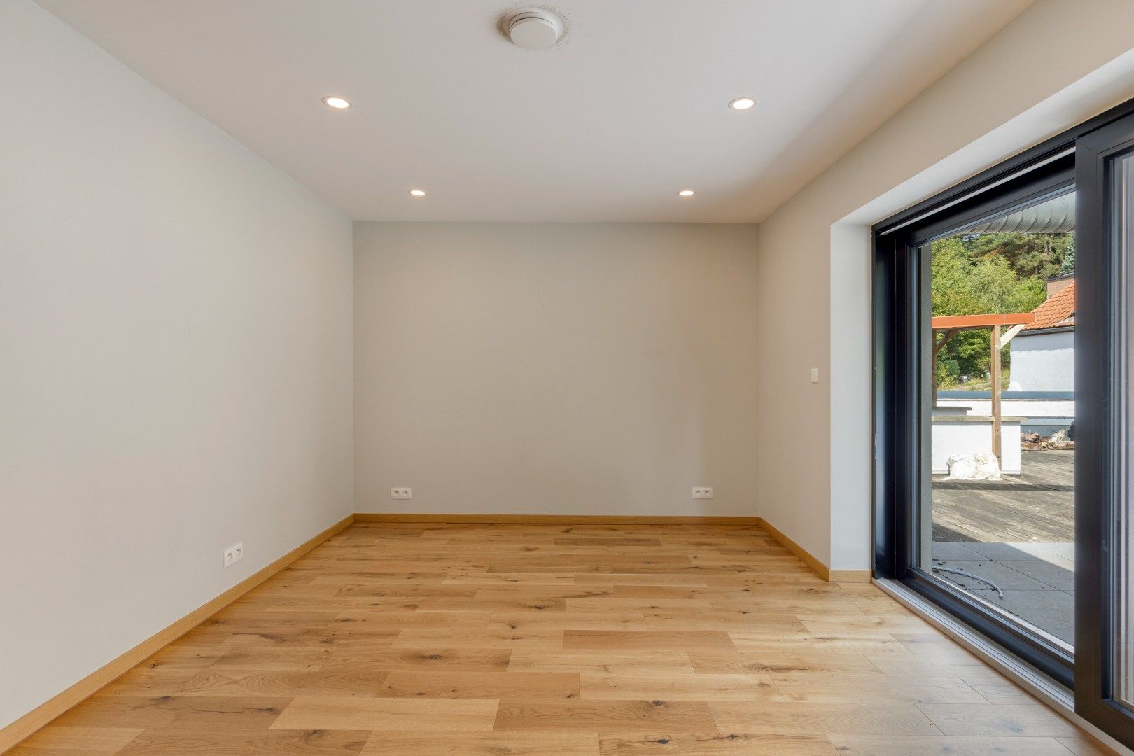 Appartement met 4 slaapkamers en ruim terras in Hamme-Mille! – EPC 103 kWh/m² - bewoonbare opp. 201 m² foto 9