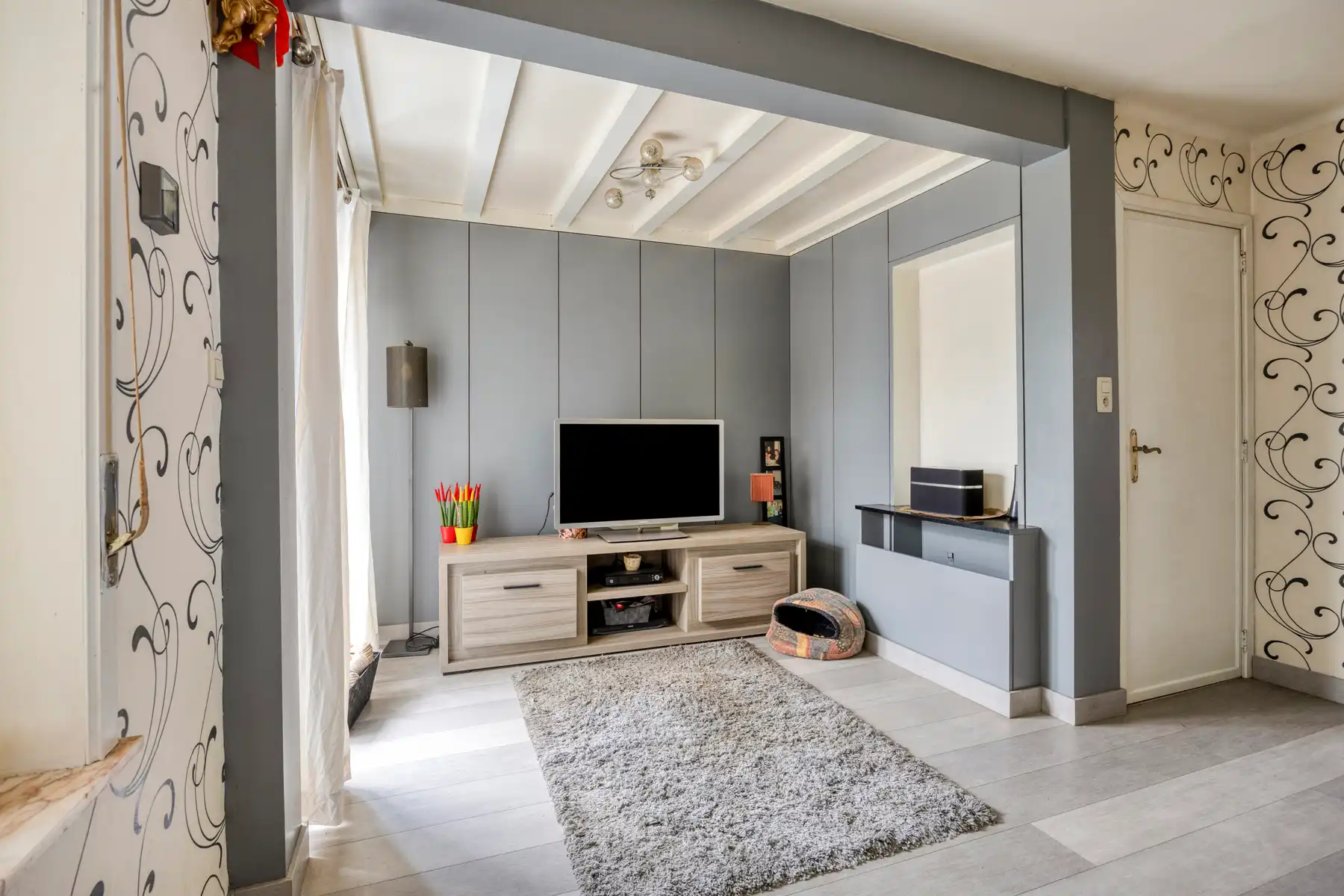 Ruime woning met 3 / 4 slaapkamers en achtergelegen atelier foto 9