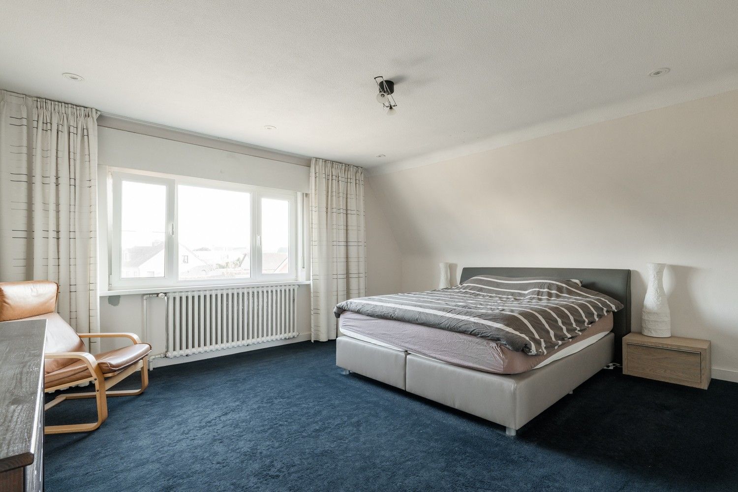 Karaktervolle vrijstaande woning nabij de Nederlandse grens foto 23