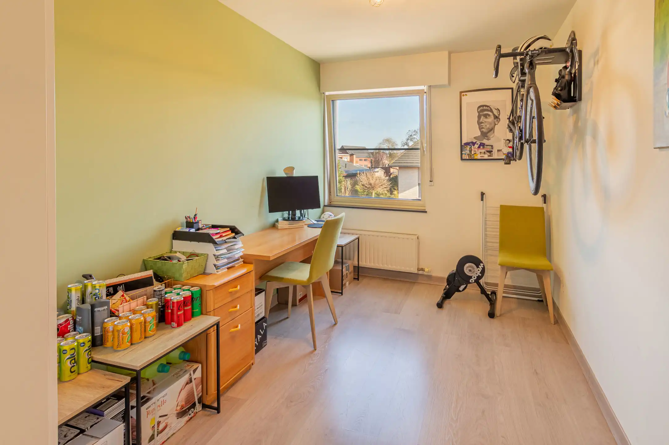 Ruim instapklaar 3 slaapkamer appartement met groot terras foto 11
