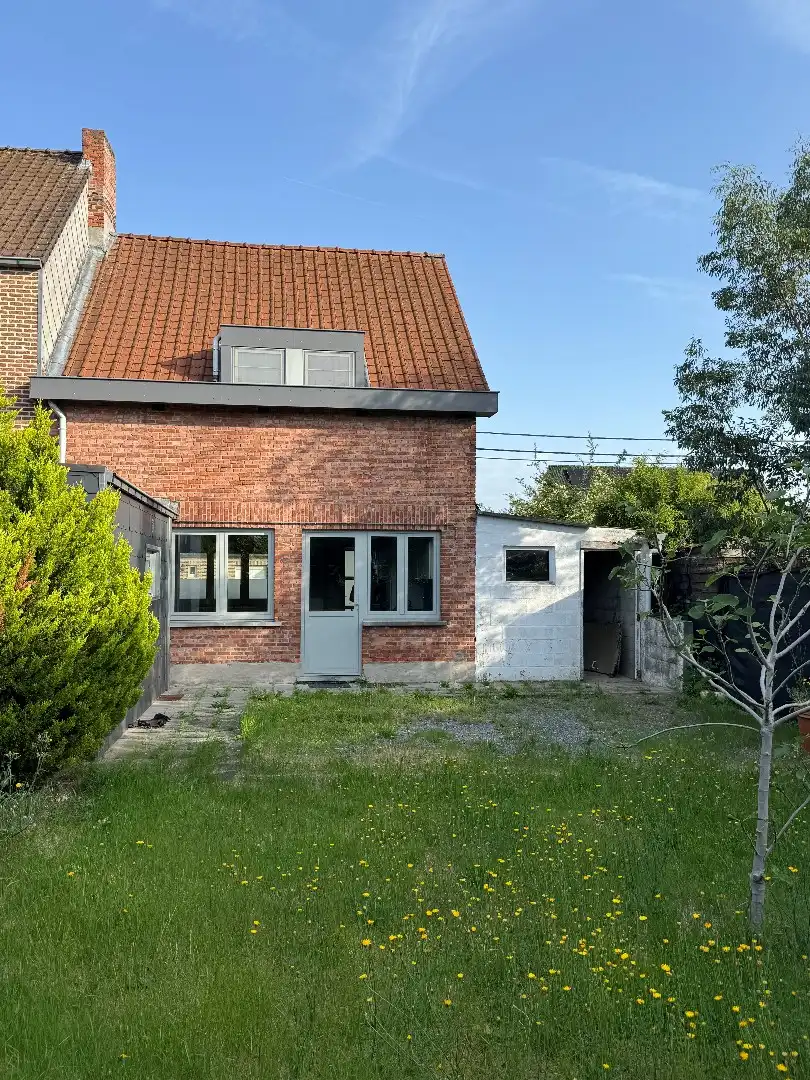 Knusse woning met tuin foto 10