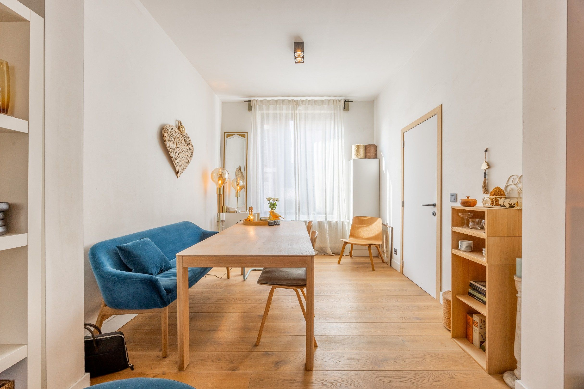 GERENOVEERDE WONING MET TUIN EN UITWEG foto 4