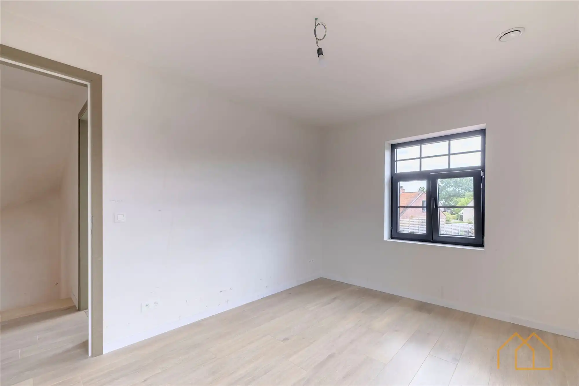 Nieuwbouw van 180m² met oprit en terras - 4slk mogelijk foto 14