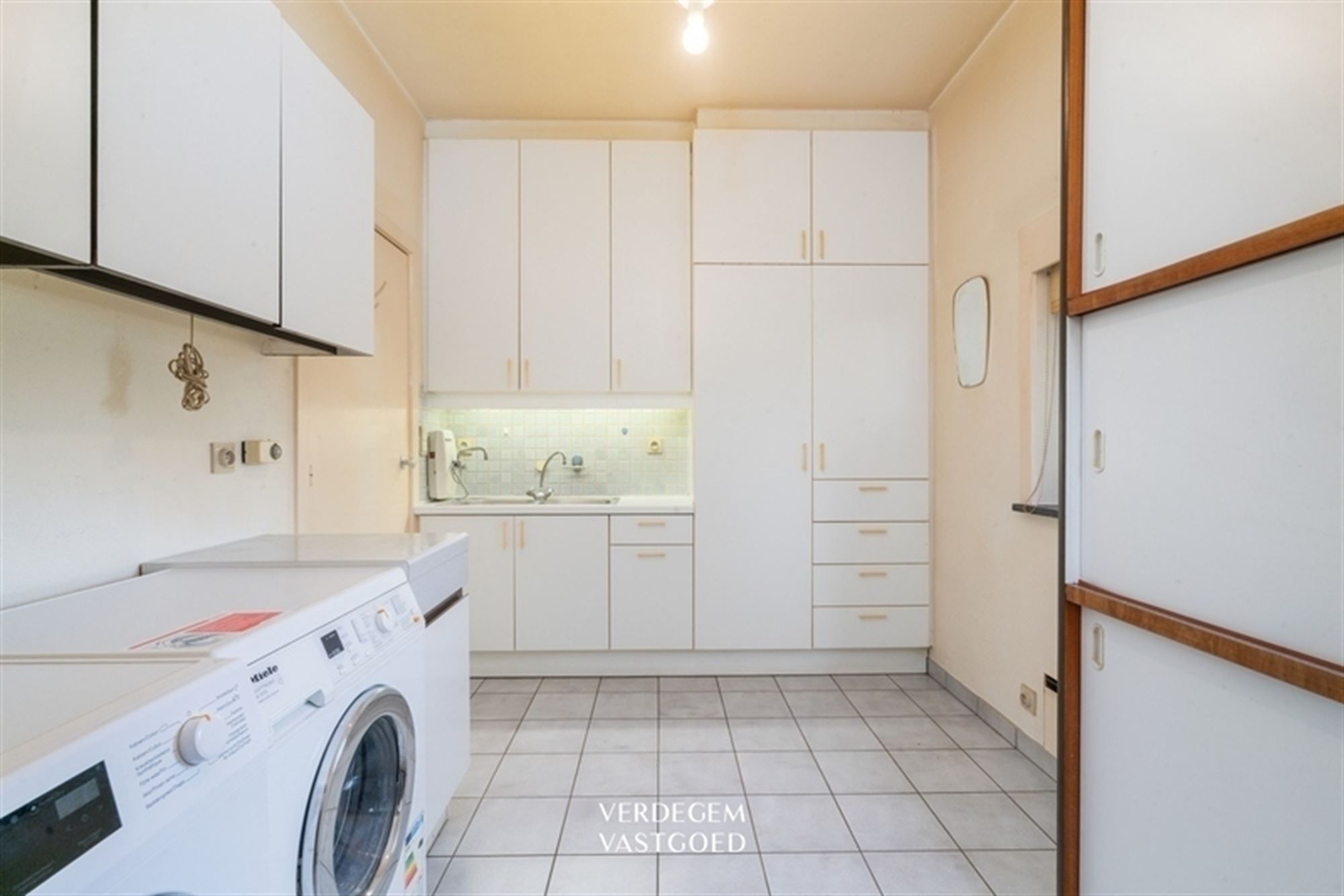 Architectenvilla op toplocatie in het centrum van Evergem foto 11