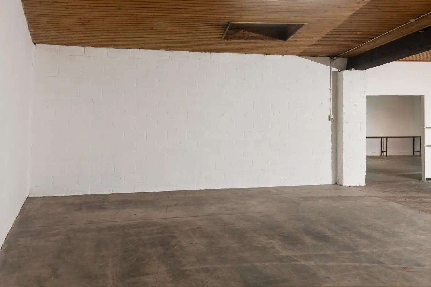 Te huur: Ruime opslagruimte met kantoren – Meerstraat 23, Zutendaal foto 16