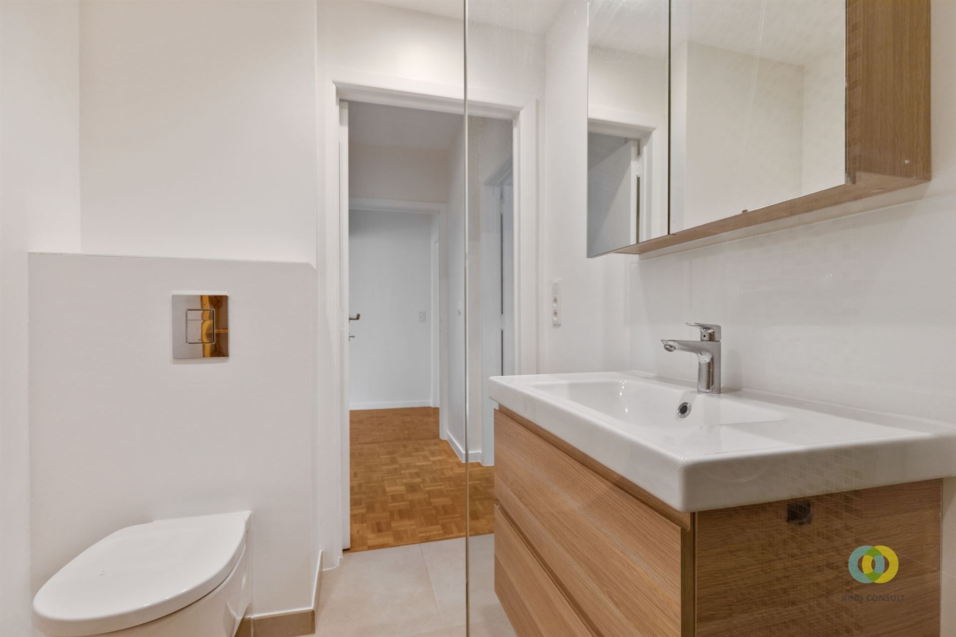 Appartement met twee slaapkamers nabij de Europese wijk  foto 6