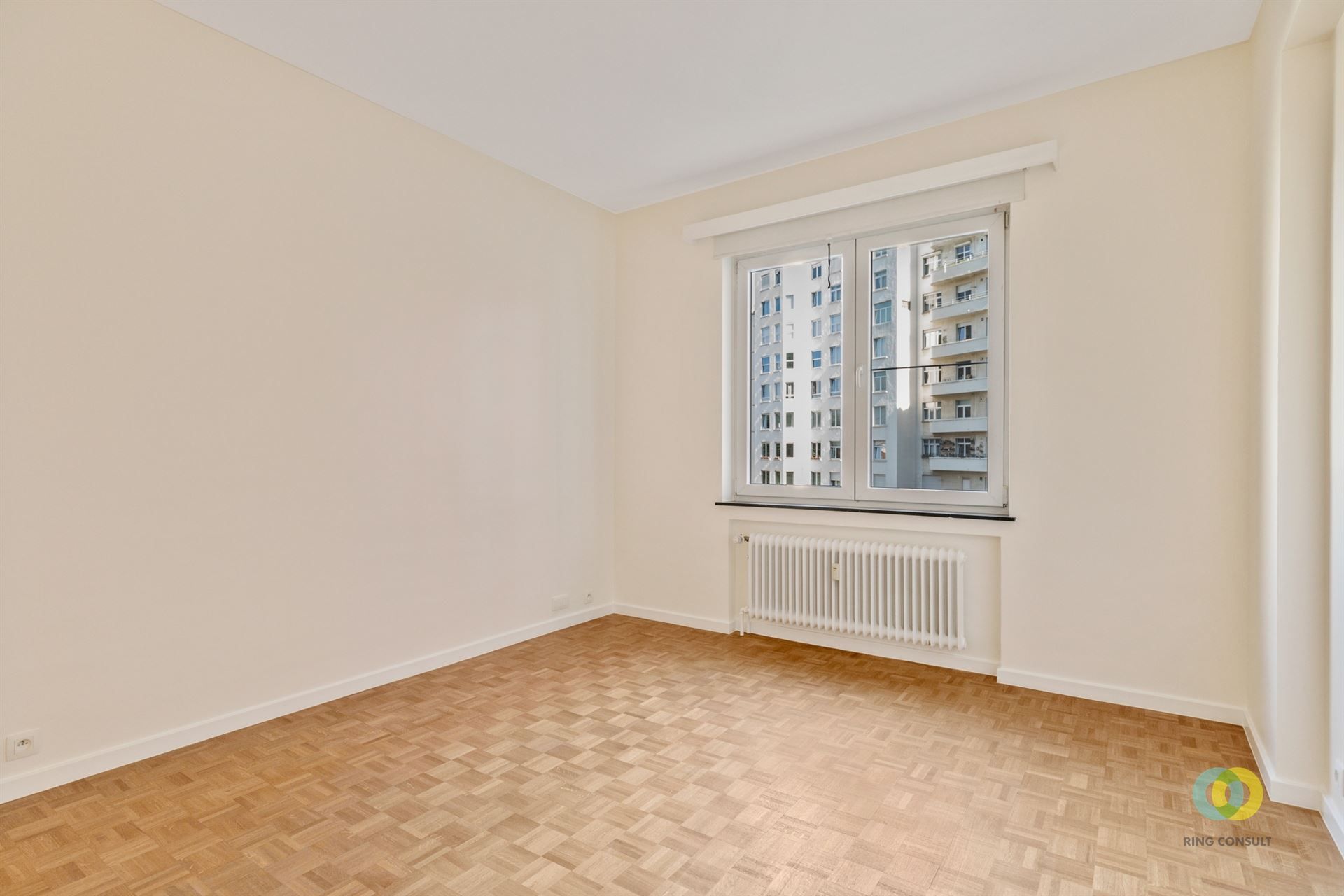 Appartement met twee slaapkamers nabij de Europese wijk  foto 6