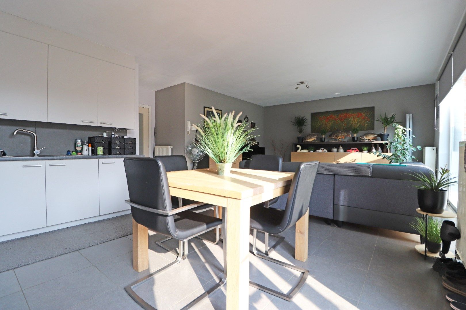 Verzorgd appartement in hartje Beveren foto 3