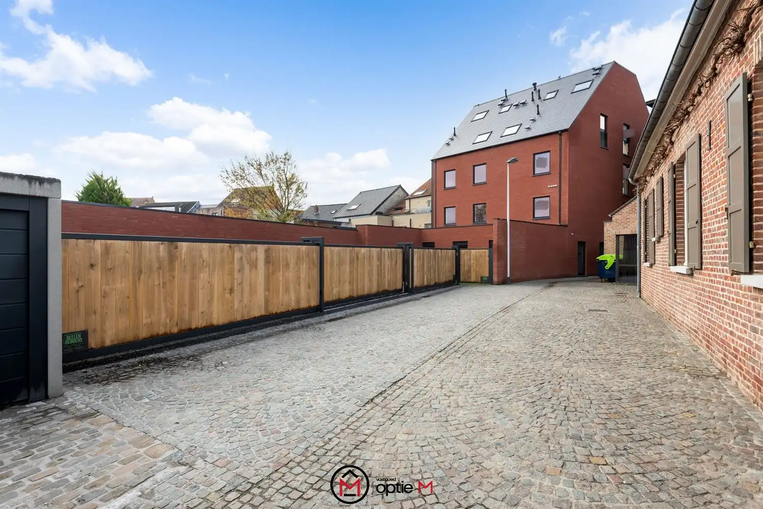 TE HUUR DUPLEX APPARTEMENT MET TERRAS IN DIEPENBEEK foto 15