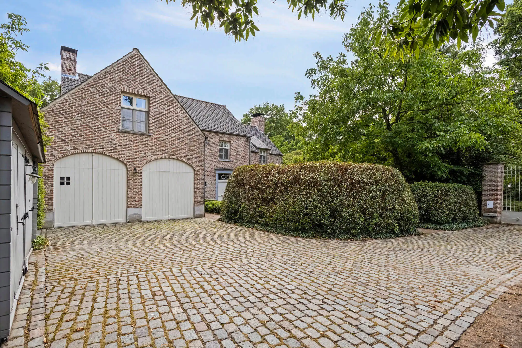 Uitzonderlijke villa in exclusieve wijk  foto 3