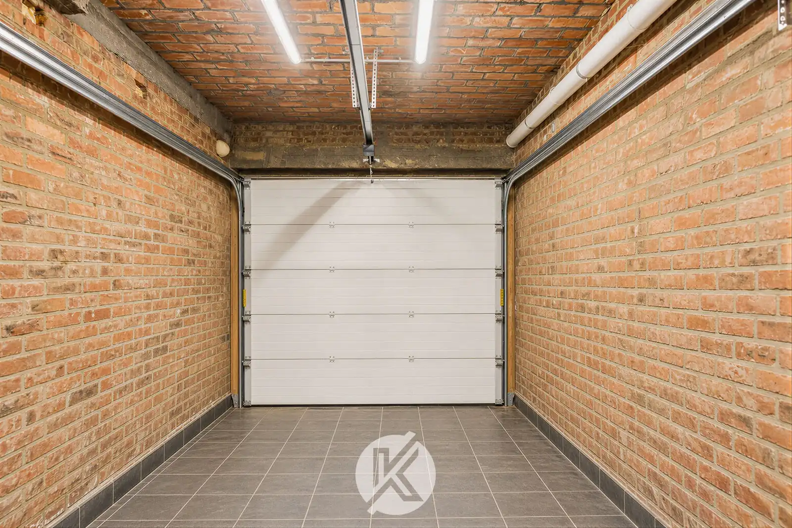 Verzorgde woning met prachtig verzicht in Ressegem foto 24