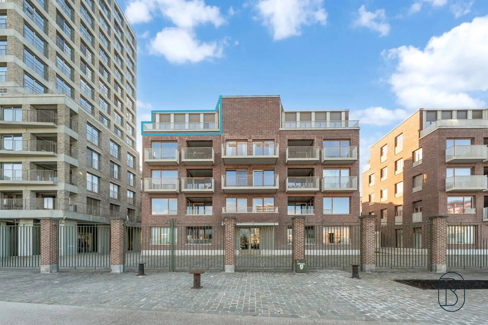 TOPGELEGEN penthouse met 2 terrassen en zicht op het Handelsdok foto 4