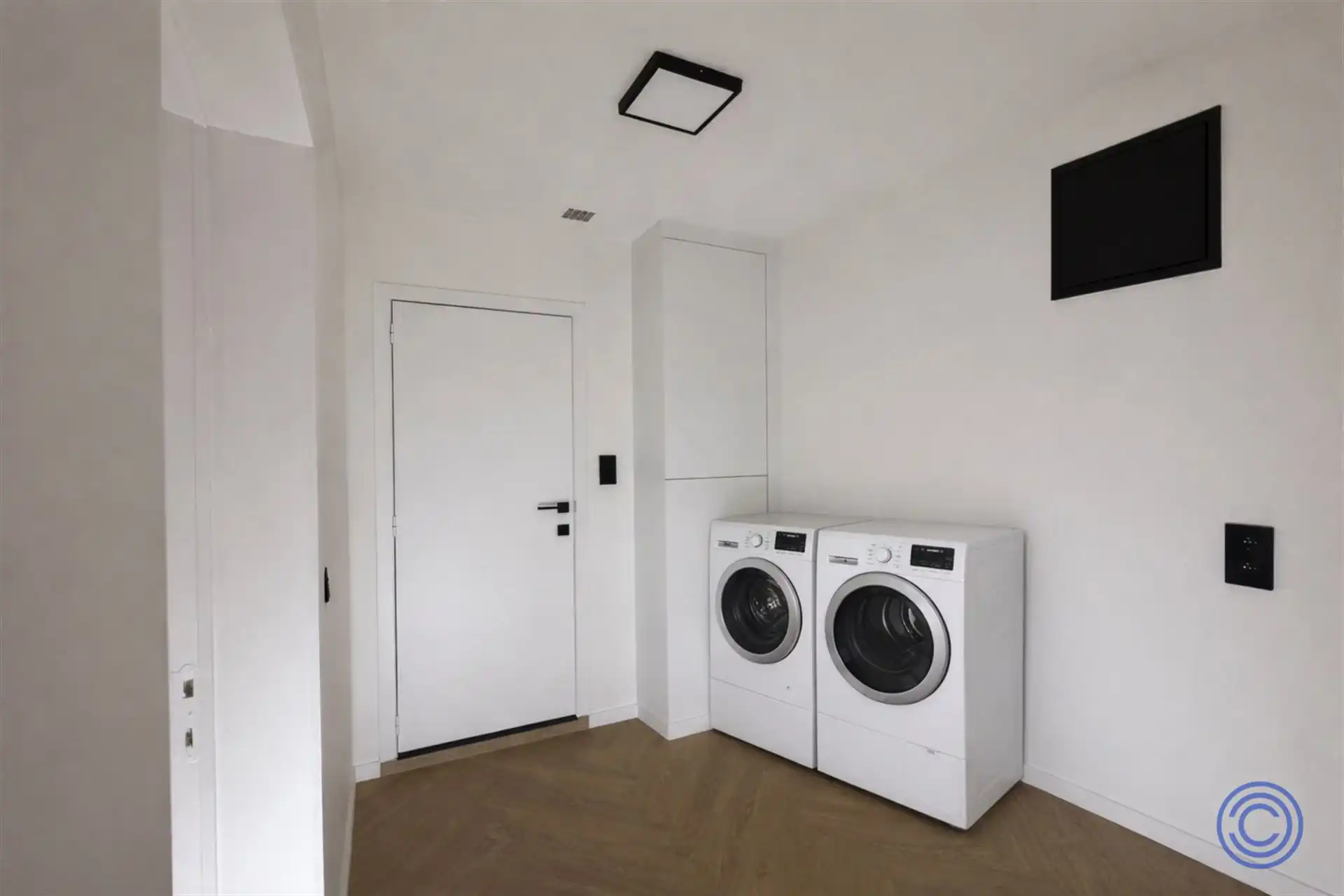 Prachtig gerenoveerd appartement op TOP locatie! foto 5