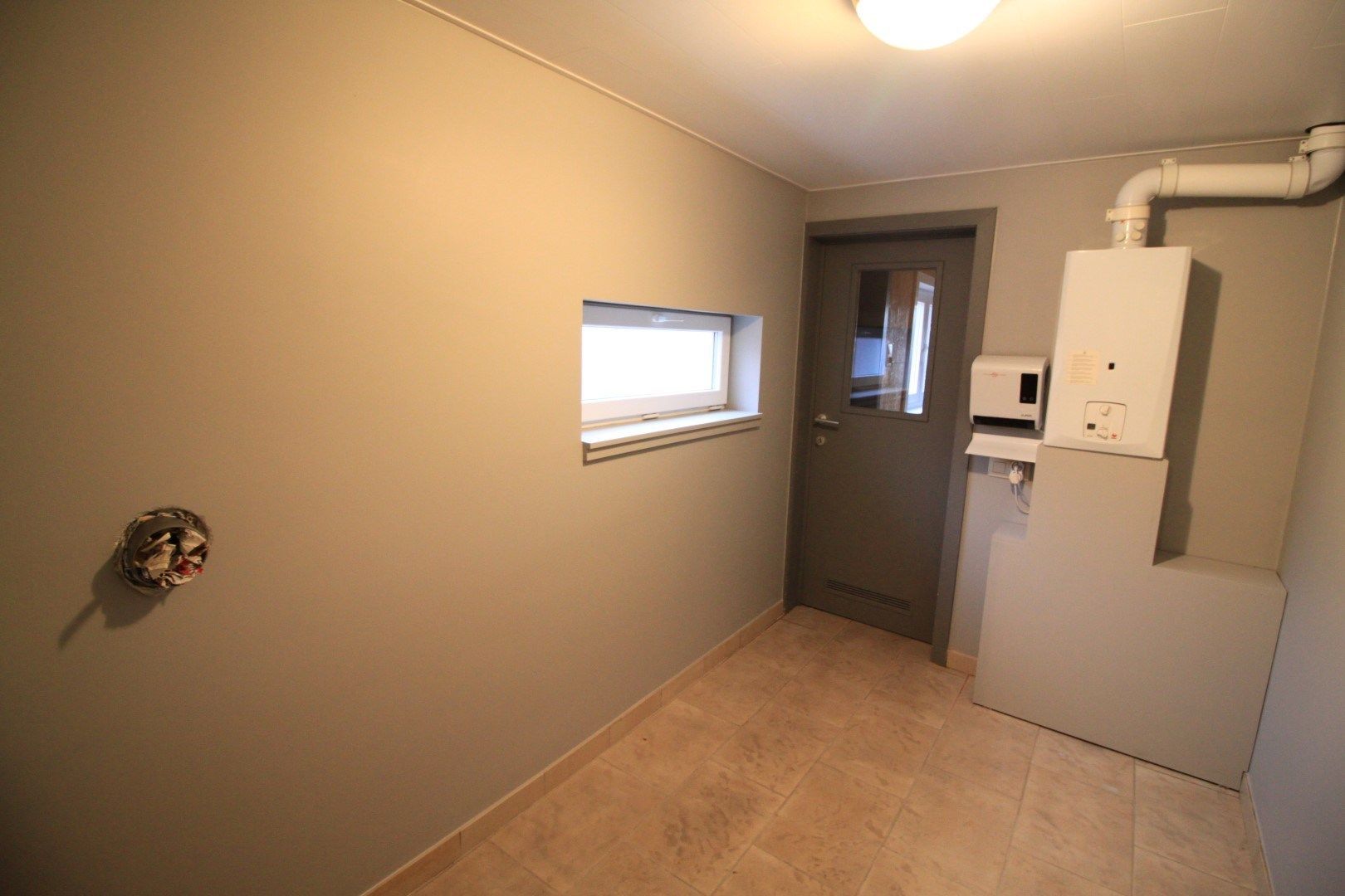 Verzorgde woning nabij centrum Kortemark foto 6