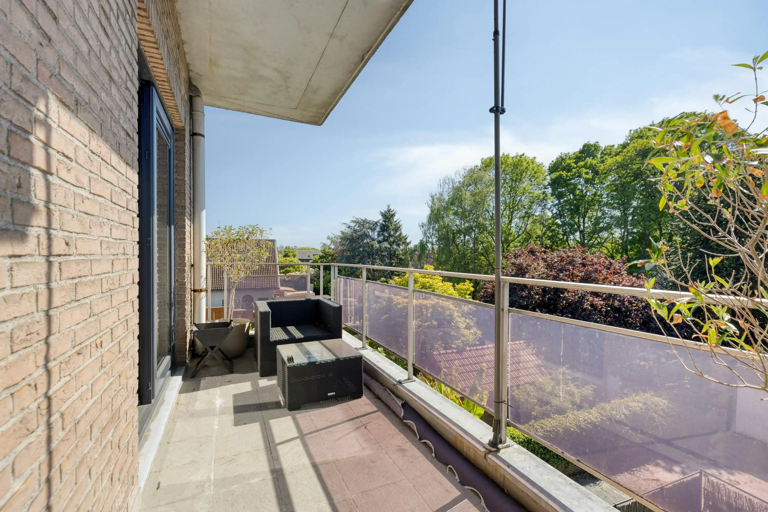Appartement met 2 slaapkamers, terras en garagebox te koop in Wilrijk foto 13