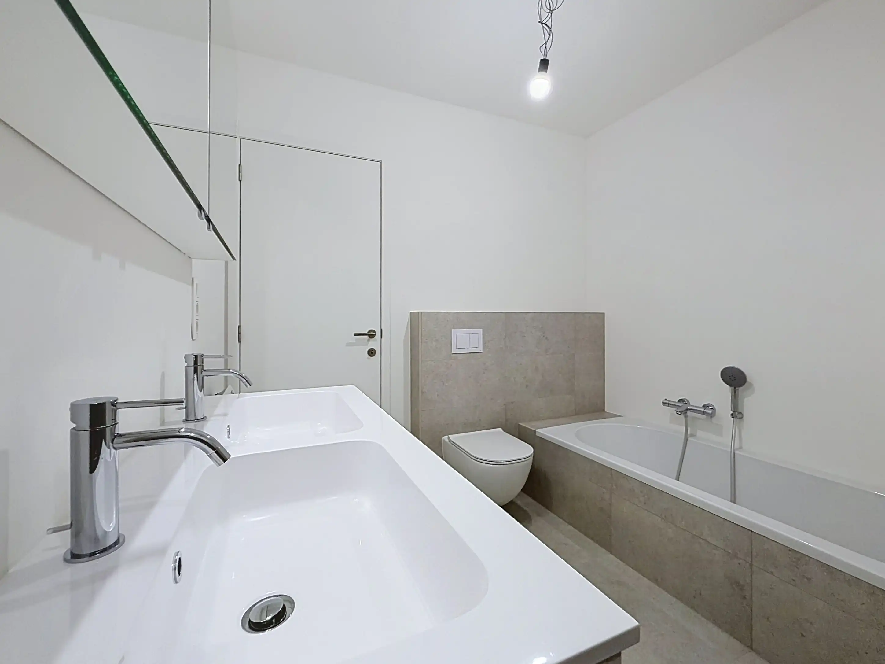 Nieuwbouwappartement te koop in Marke met 2 slaapkamers, zeer ruim terras van 50m² en een ruime woonoppervlakte foto 17