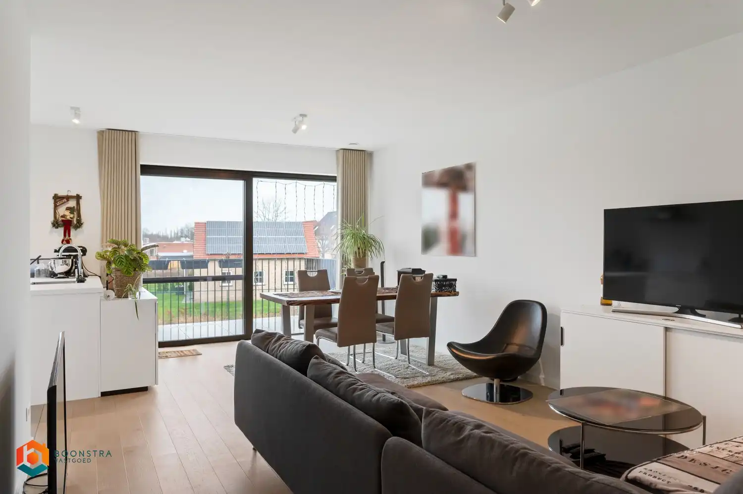 Uniek appartement met 2 slpkrs foto 9