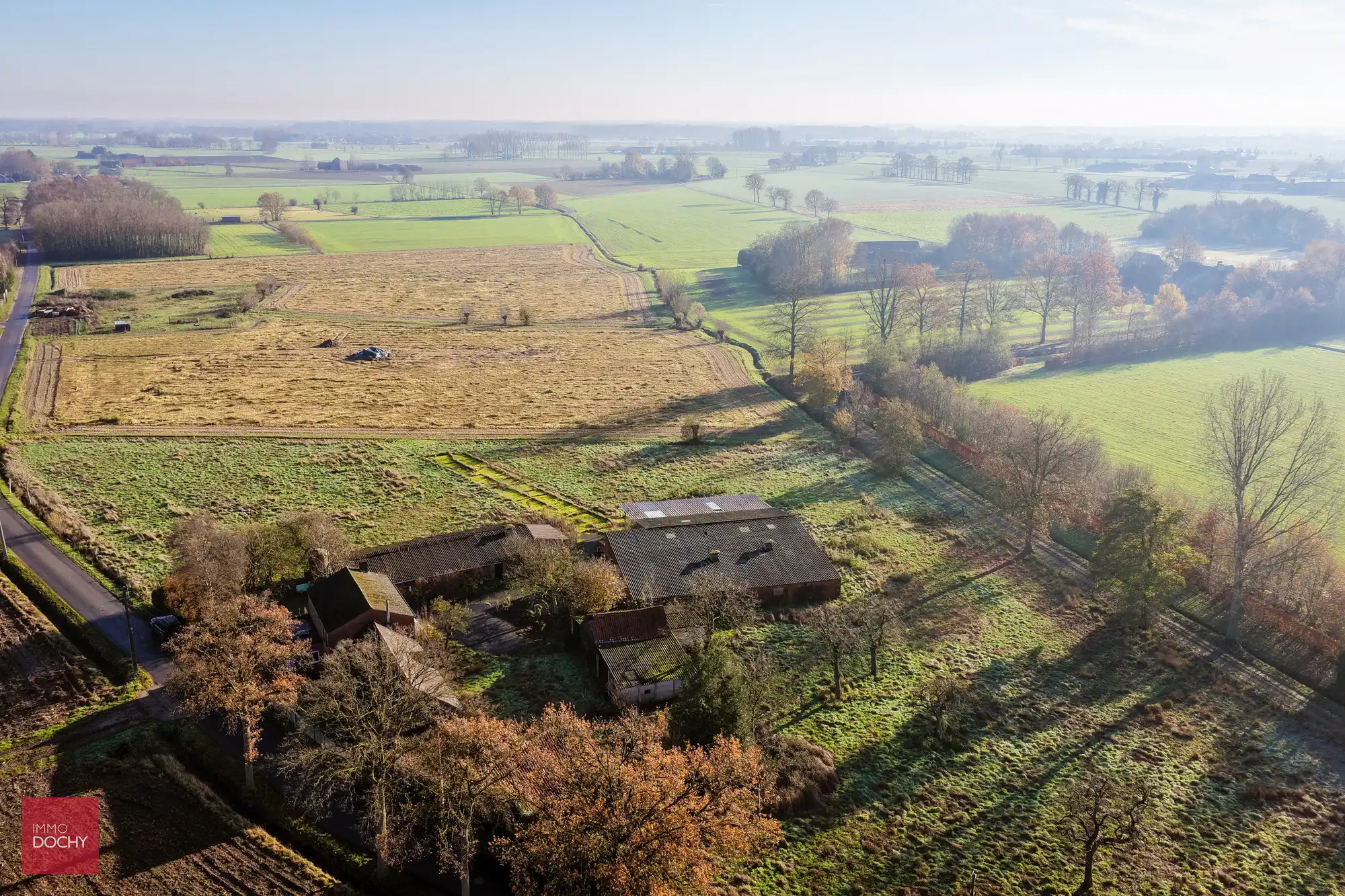 Zeer rustig gelegen oude hoeve met bouwvergunning voor nieuw landhuis foto 4