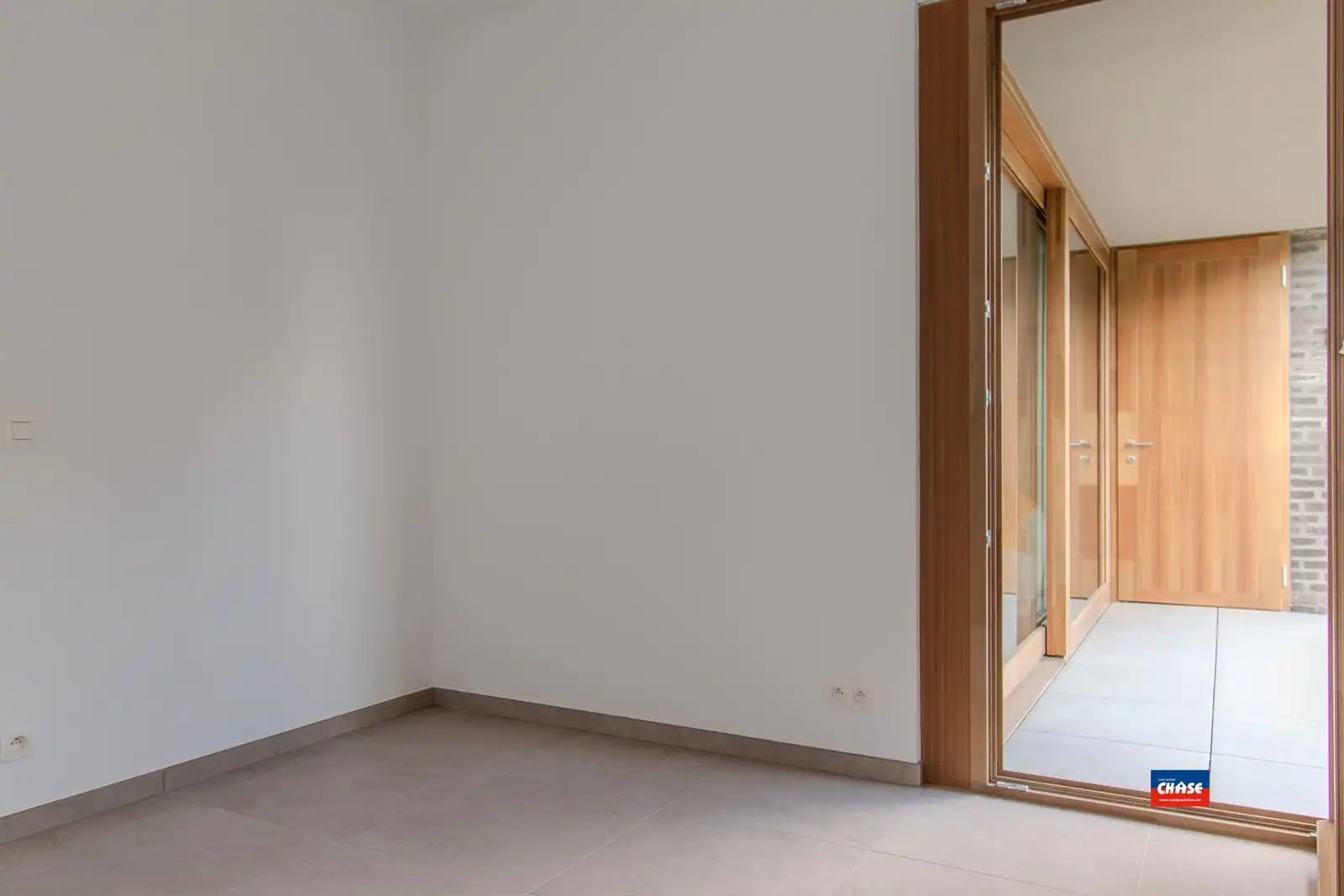 Prachtig nieuwbouw appartement met 2 slaapkamers en autostaanplaats foto 14