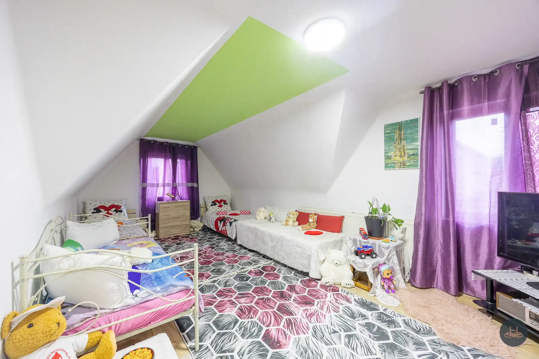 Tijdloze villa vol potentieel foto 22