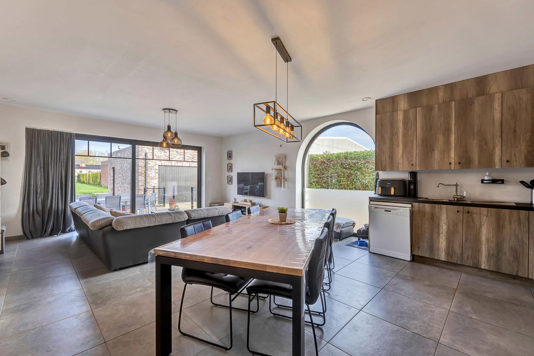 Toppertje in landelijke stijlvolle architectuur foto 8