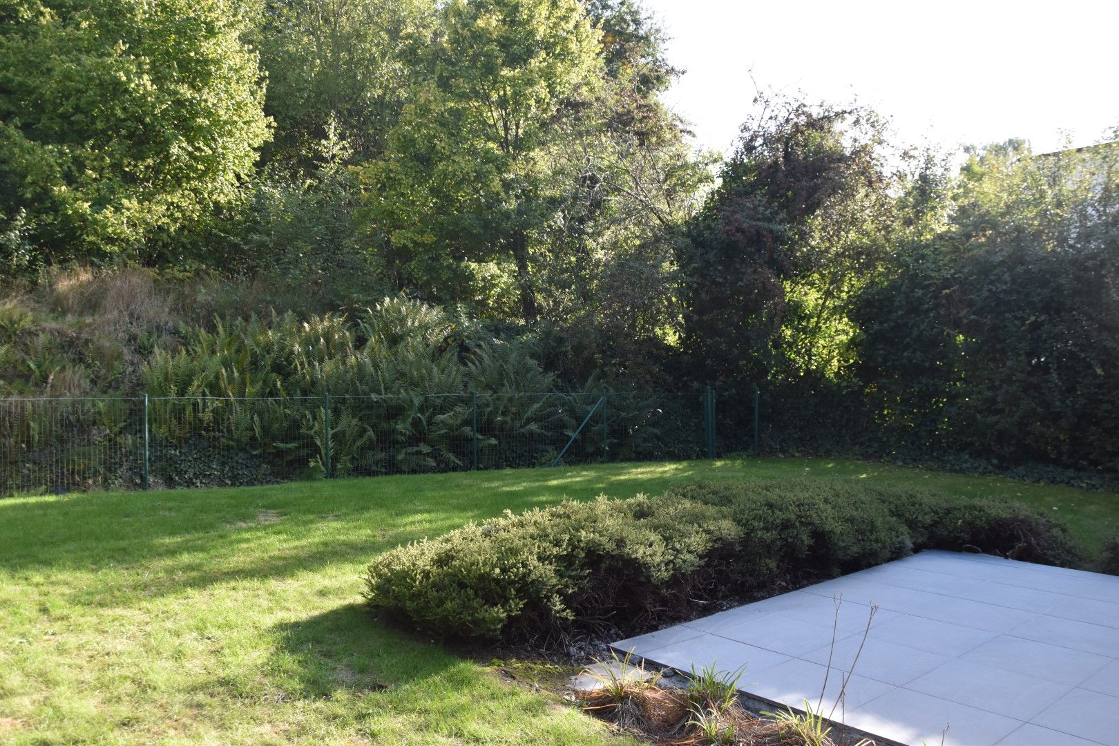 Moderne woning in rustige straat foto 7