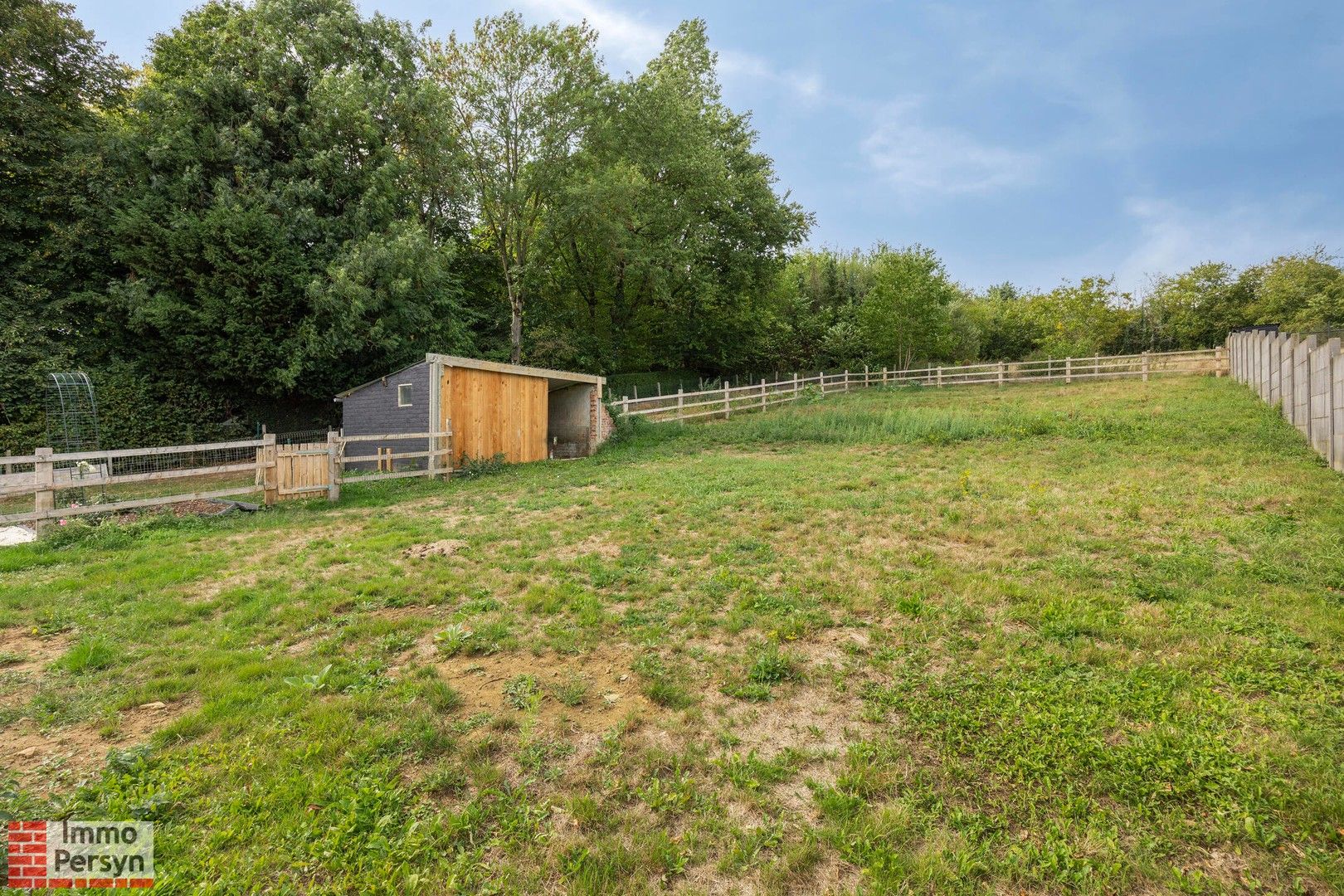 Grotendeels gerenoveerde woning met ruime tuin op 17a75ca foto 33