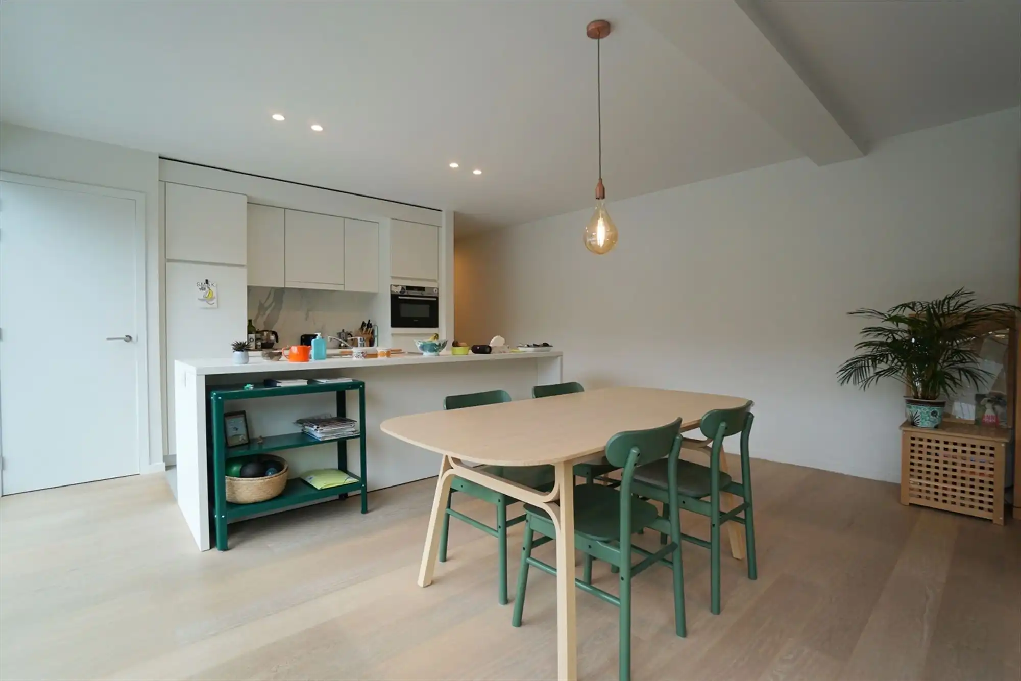 Luxueus 2-slpk duplex appartement in centrum Evergem met fantastisch ruim en zonnig terras foto 6