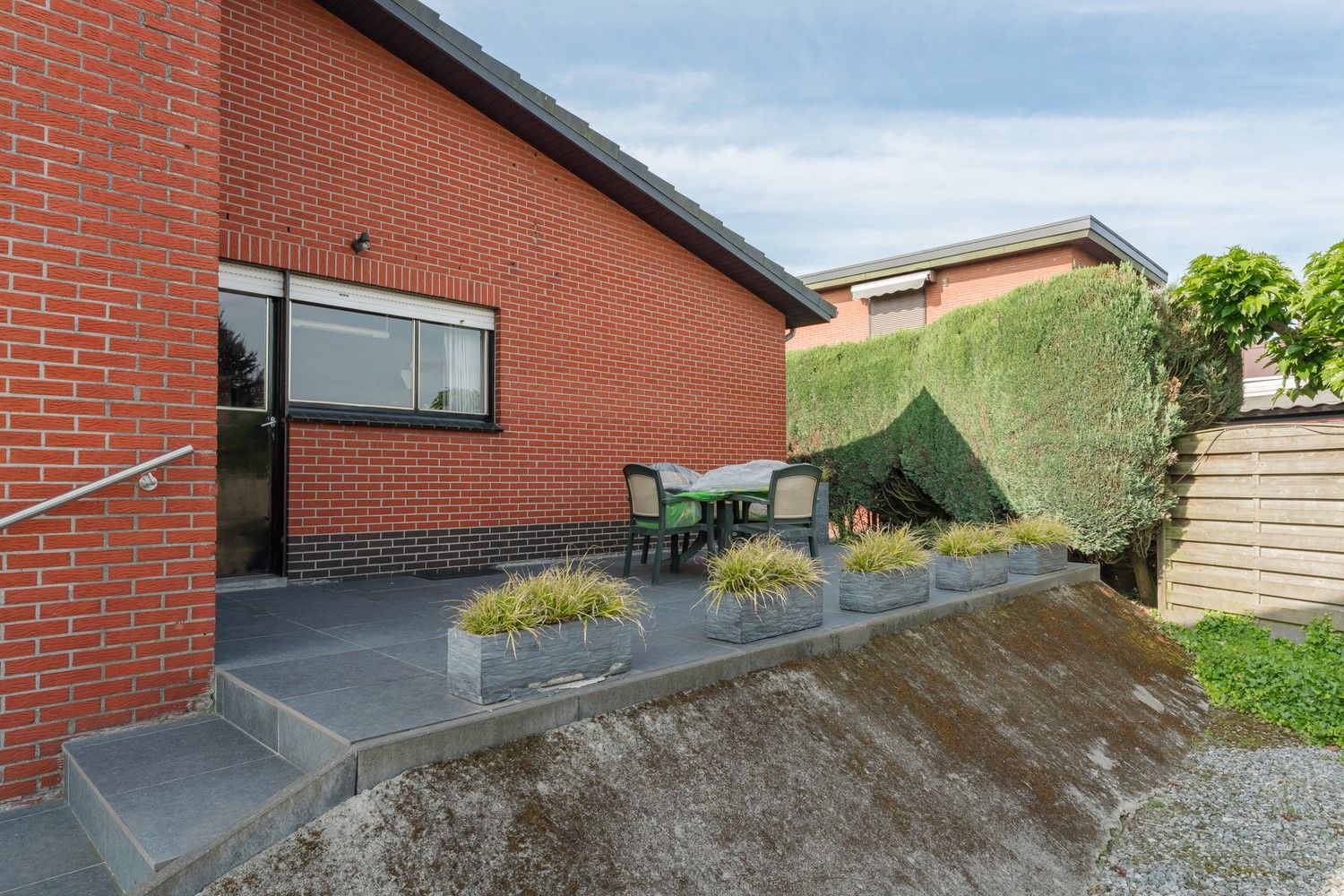 Ruime splitlevelwoning op 1126 m² in Achel, nabij de Nederlandse grens! foto 35