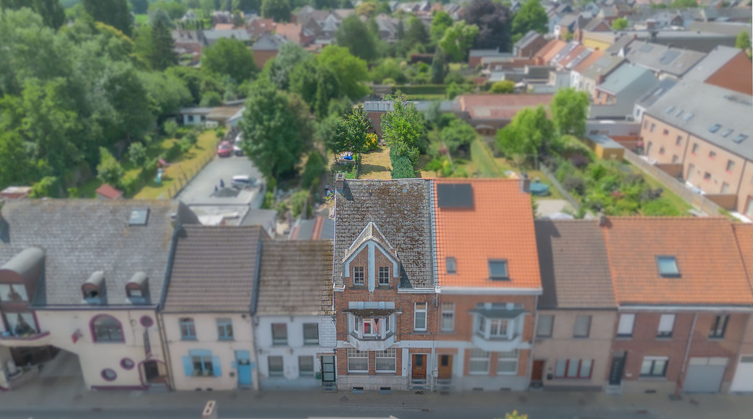 LEDE - Te renoveren woning met 5 kamers en tuin in centrum foto 31
