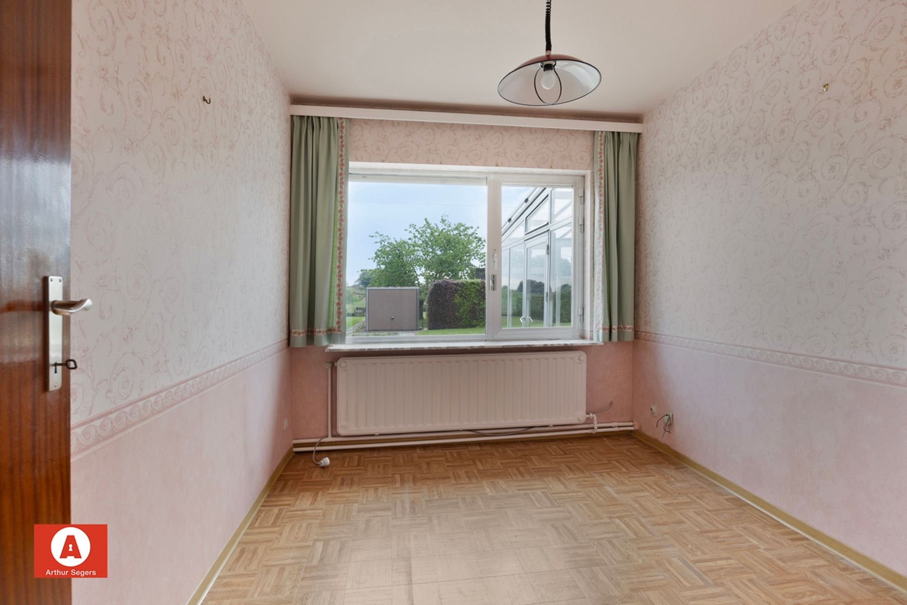 Te renoveren bungalow op rustige locatie foto 16