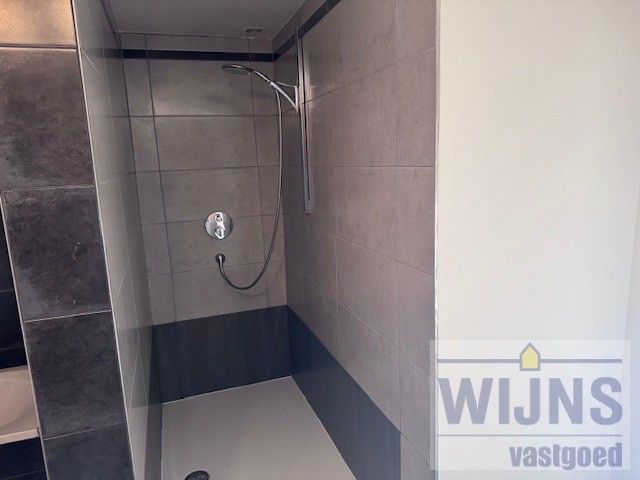 Ruim appartement met 2 slpkm foto 10