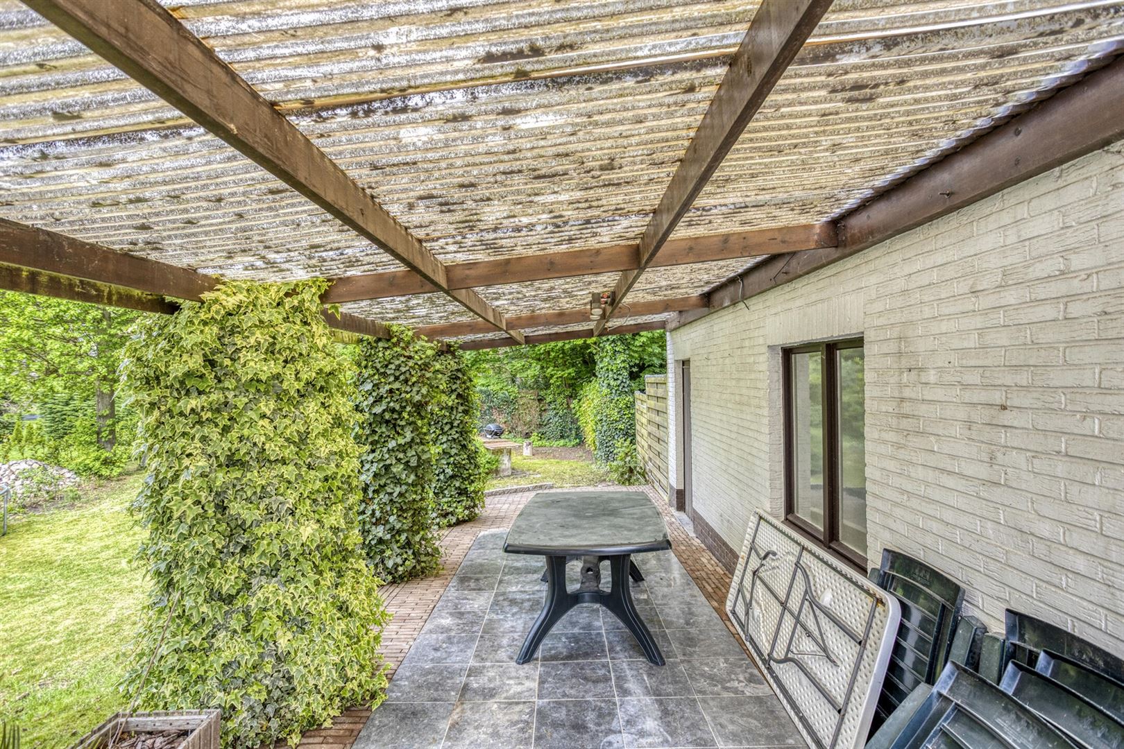 TE KOOP: Deels gerenoveerde woning te Zonhoven!  foto 13