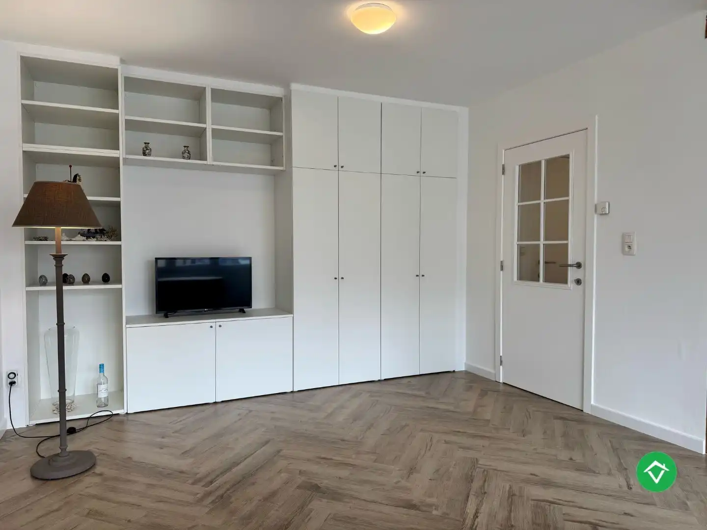 Gerenoveerd 2-slaapkamerappartement met tuin in Klemskerke, De Haan foto 11