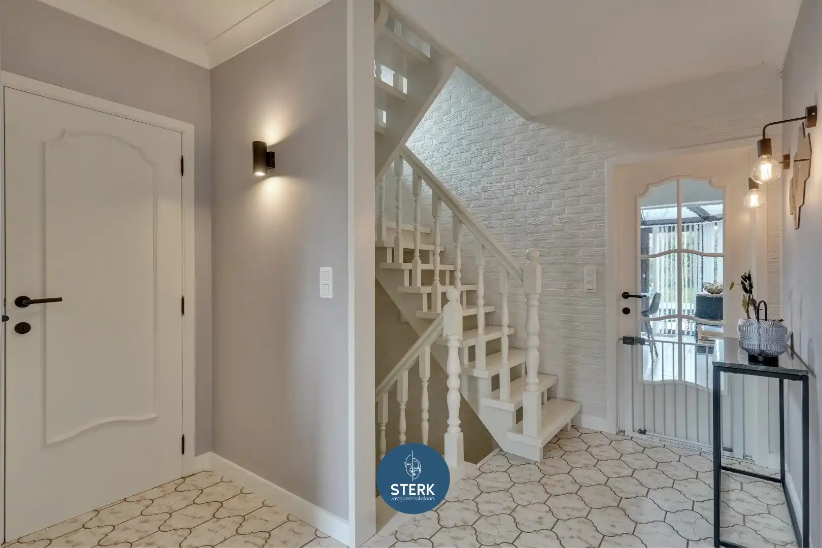 INSTAPKLARE GEZINSWONING MET EPC LABEL B OP EEN MOOI PERCEEL TE GELLIK !  foto 5