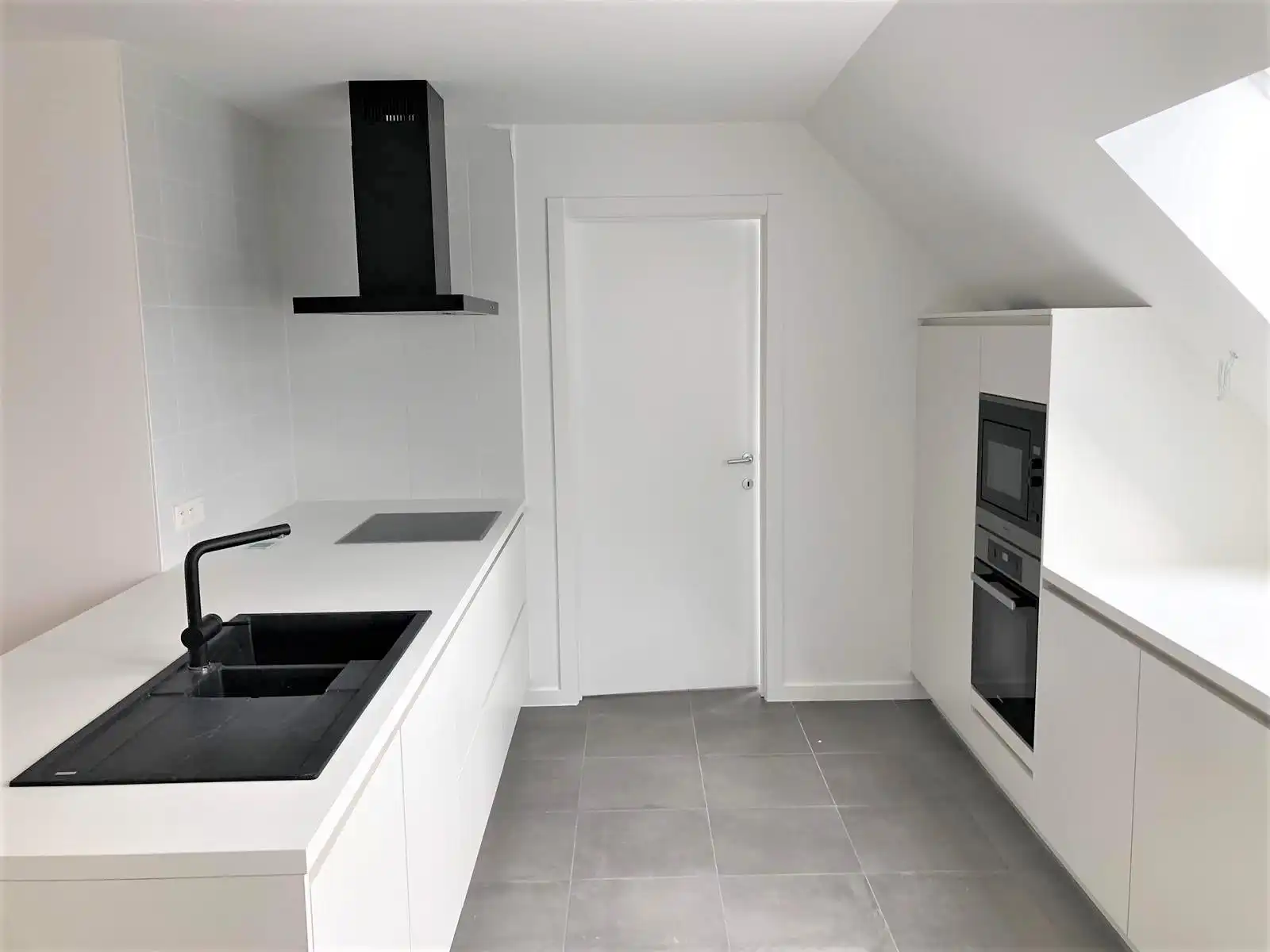 Duplex app. van ca. 133 m² in het centrum van 's Gravenwezel foto 4