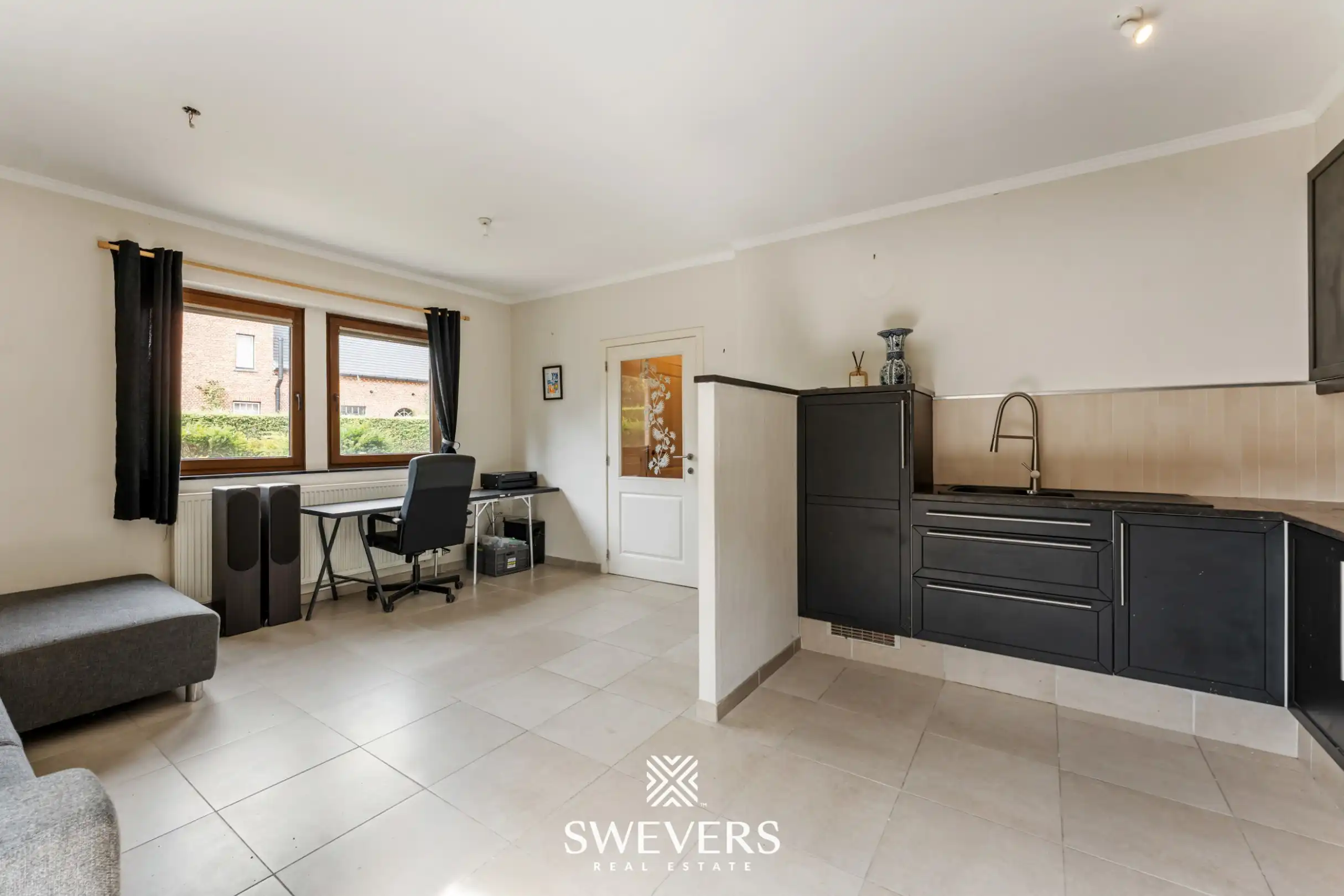 Uitzonderlijk ruime kangoeroewoning met 7 slpk te Hasselt foto 16