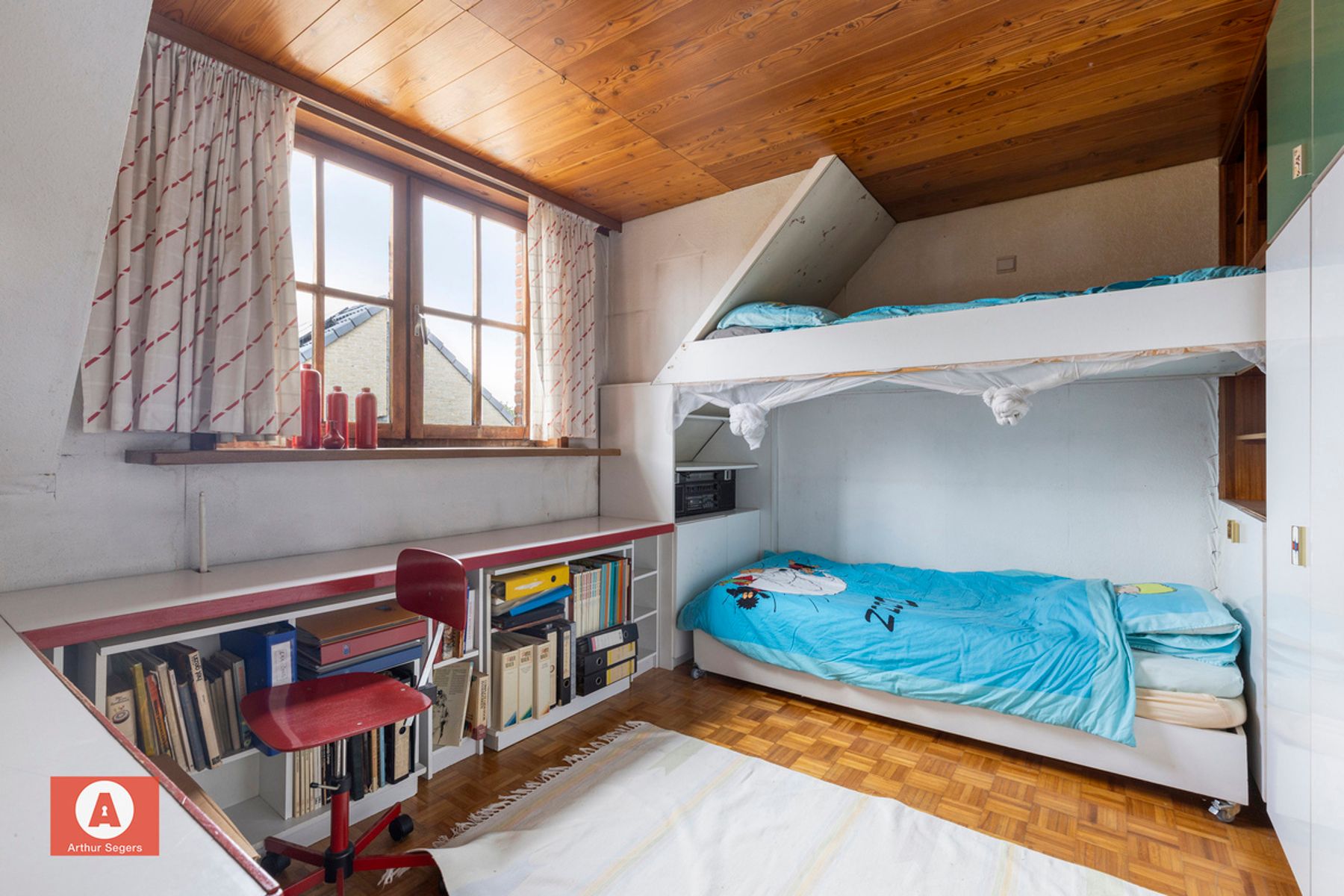 Karaktervolle villa met ruime tuin en tal van mogelijkheden  foto 28