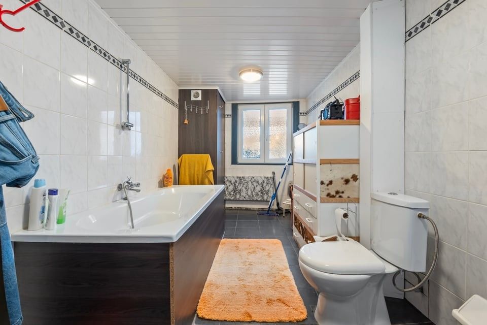 GEZELLIGE GEZINSWONING MET 3 SLKS EN LEUKE TUIN VLABKIJ CENTRUM VAN TIENEN foto 15