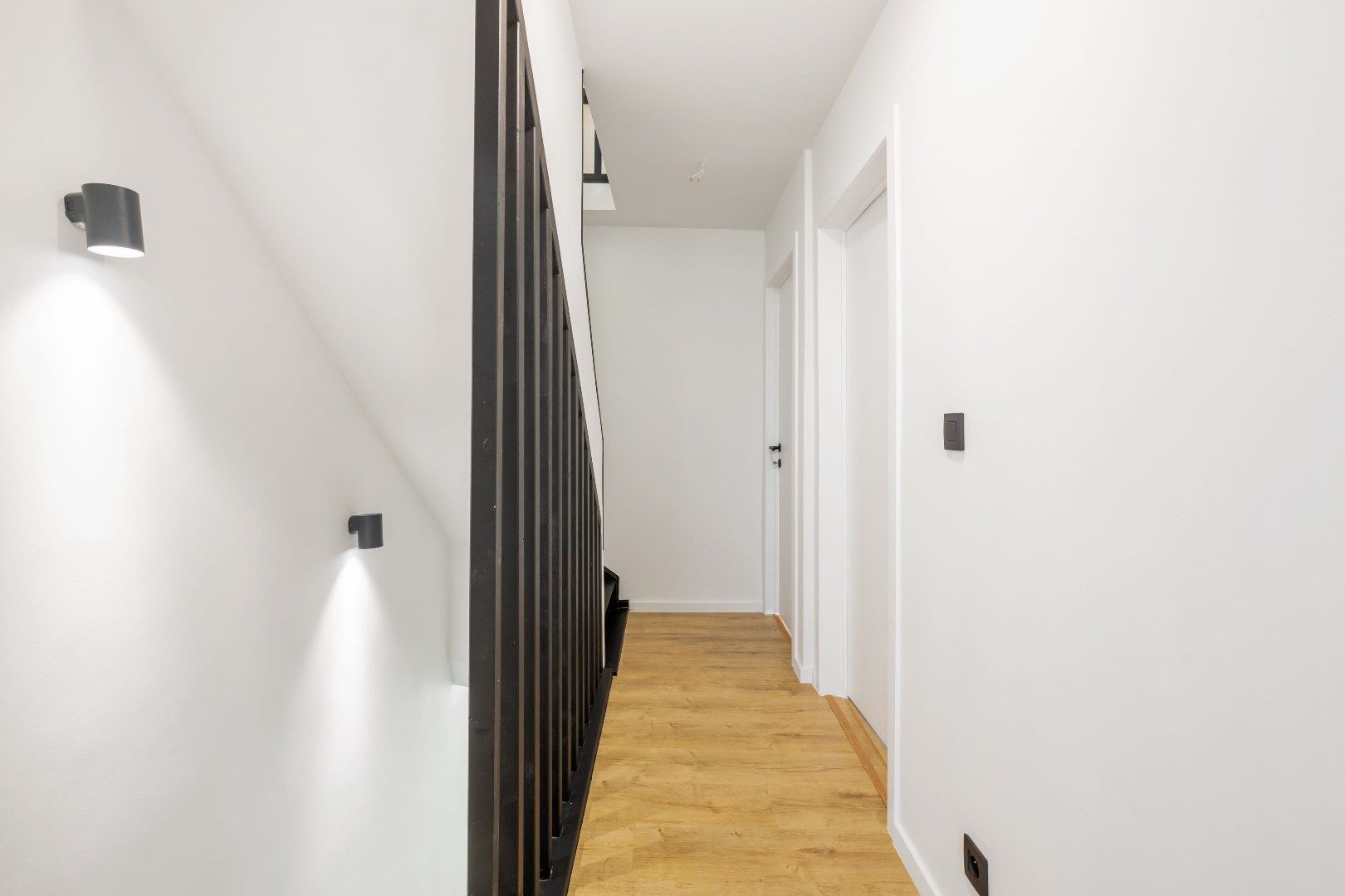 Luxueus, gerenoveerde woning met EPC: A-label te Sint-Niklaas! foto 23