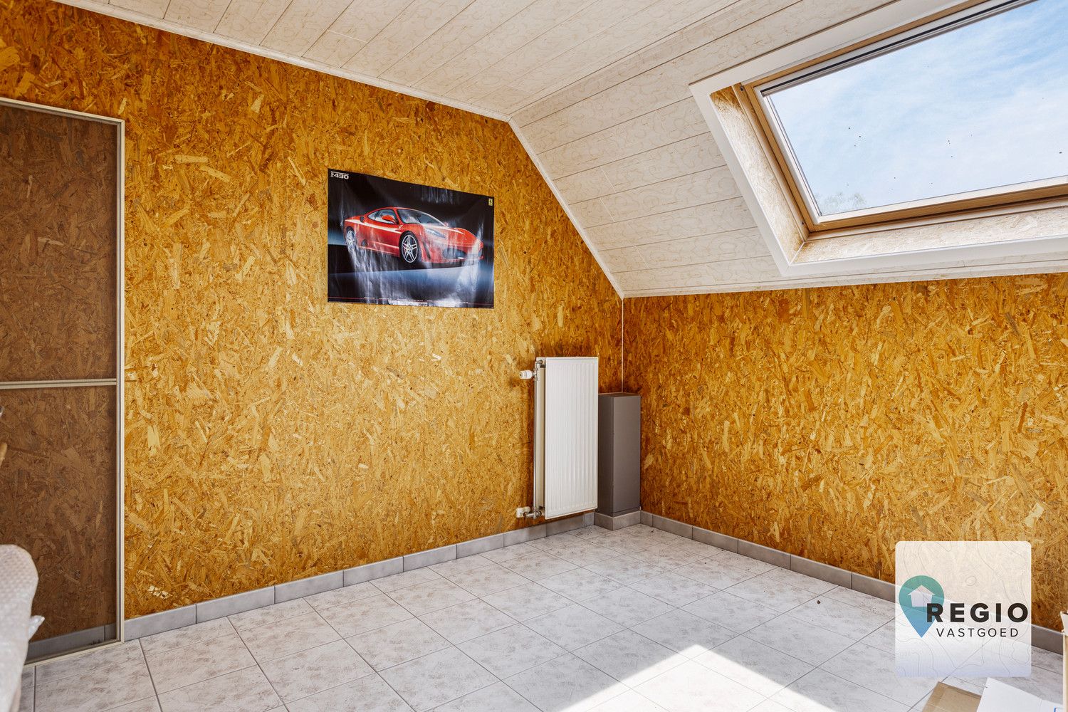 Open Instapklare Woning met weiland, loods en Zwembad te Meigem. foto 24