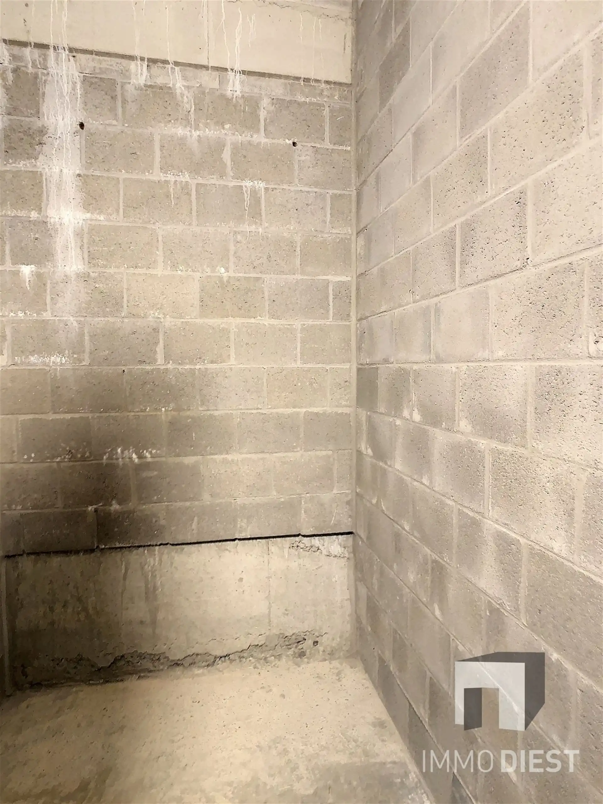 Gelijkvloers appartement met 3 slaapkamers, 2 terrassen en parking foto 19