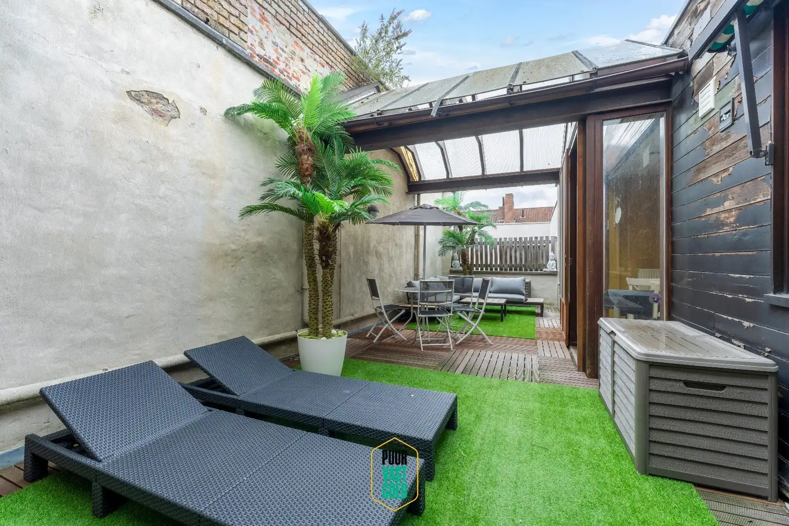 Riant appartement en studio boven grote handelsruimte  foto 19