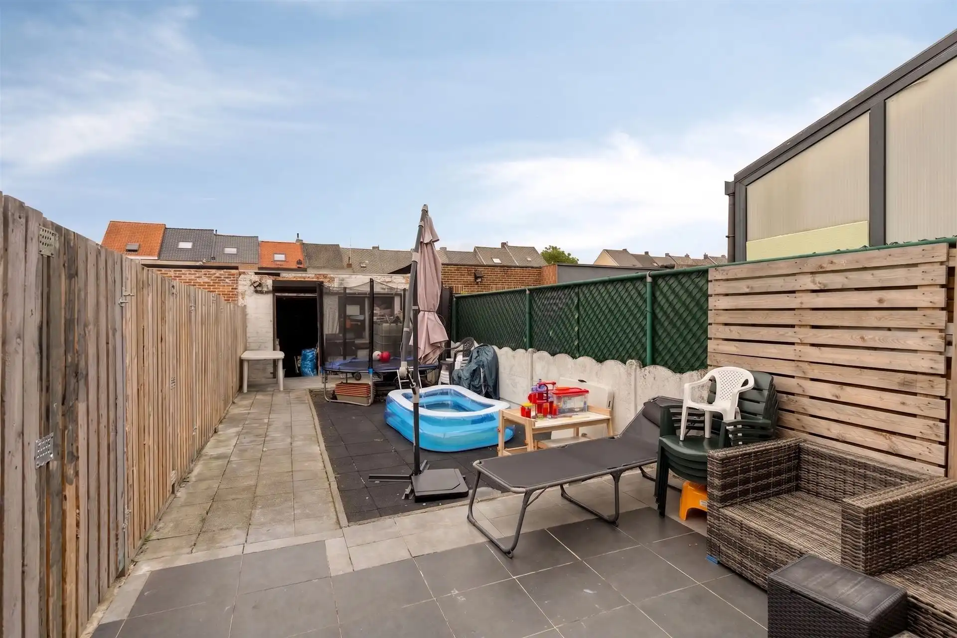 Woning met 2 (mogelijk 3) slaapkamers, tuin en garage.  foto 15