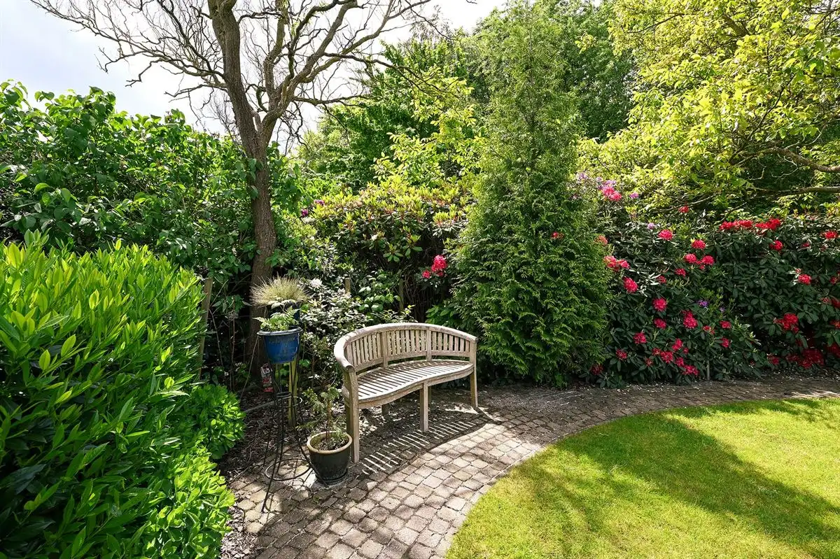 Instapklare villa met zwemvijver foto 31