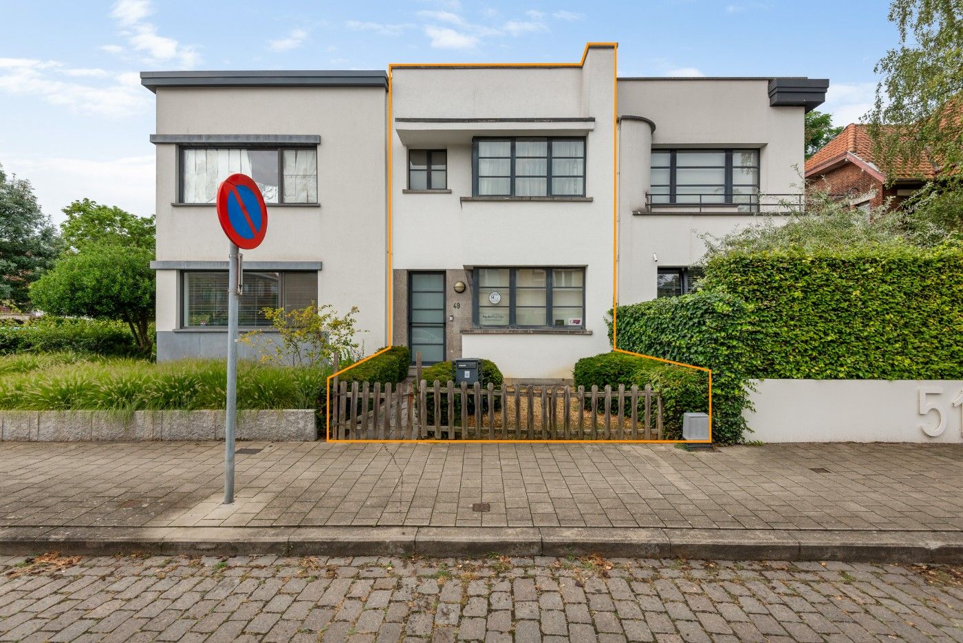 Top gelegen, instapklare woning met 2 à 3 slpk. en gezellig stadstuintje foto 1