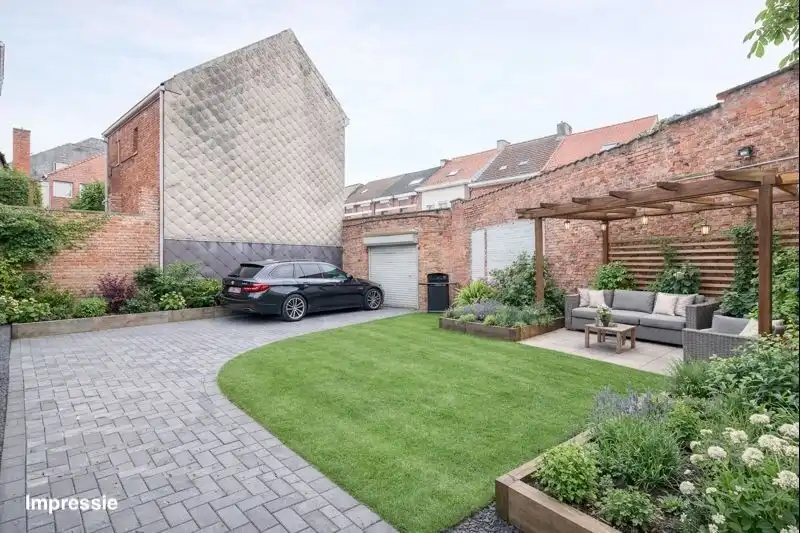 Vierslaapkamer woning met privatieve parkeermogelijkheden foto 15