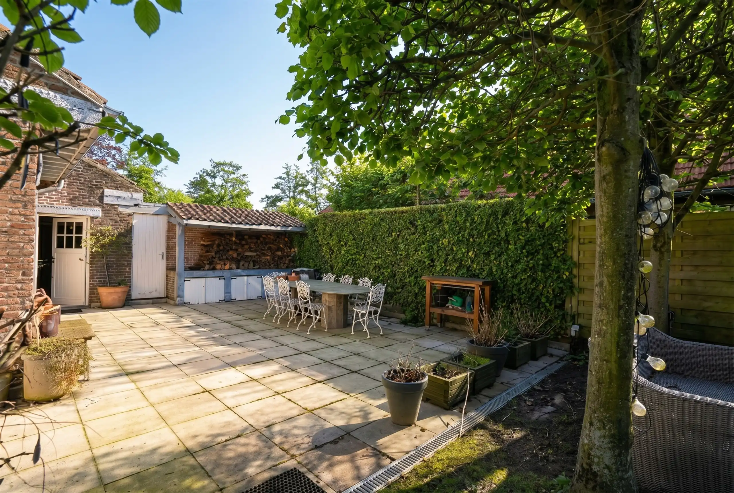 Charismatische  villa op 1084 m²  foto 4